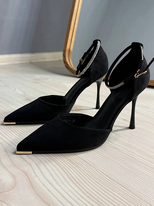 Туфли женские Meideli 50-1 D’Orsay на шпильке с ремешком замшевые со стразами чорные, 38, 24 см Киев - изображение 2
