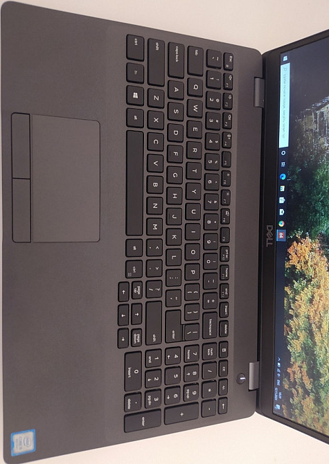 Ноутбук DELL Latitude 5501/ 15.6