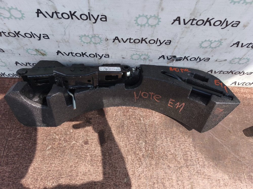 Домкрат комплект Nissan Note E11 2005-2012 Ковель - изображение 4