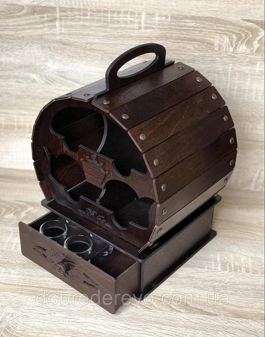 Мини бар (с заклепками) 