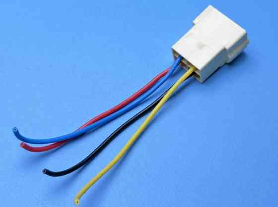 Разъем  ПАПА (внешний)  4 контакта, клемма 6,3мм (пр-во Украина) Харьков