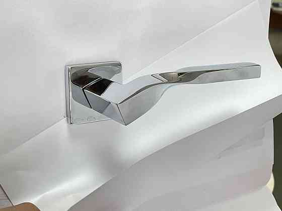 Ручка Linea Cali, модель TWIST хром полированный Киев