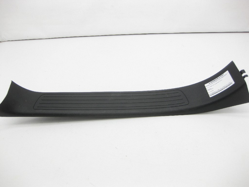 Mercedes-Benz  A1666800835 9051 Накладка порога внутрішня задня права чорна GL/GLS X166 Одеса - фото 3