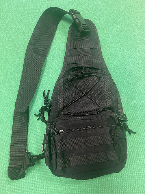 Мужская сумка тактическая через плечо 40 на21см 3 кармана спереди и 2 кармашки боковых черный Киев - изображение 1