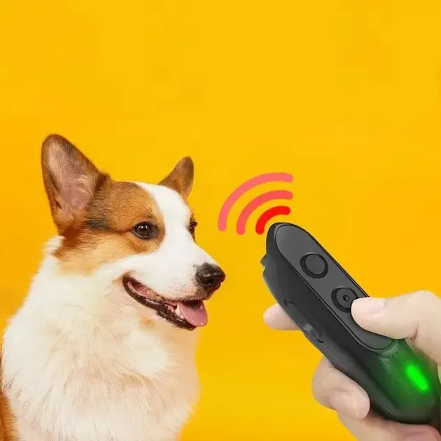 Отпугиватель собак Ultrasonic STM-00501 мощный ультразвуковой 3 в 1 с индикатором зарядки и аккумулятором от USB Коломия - фото 1