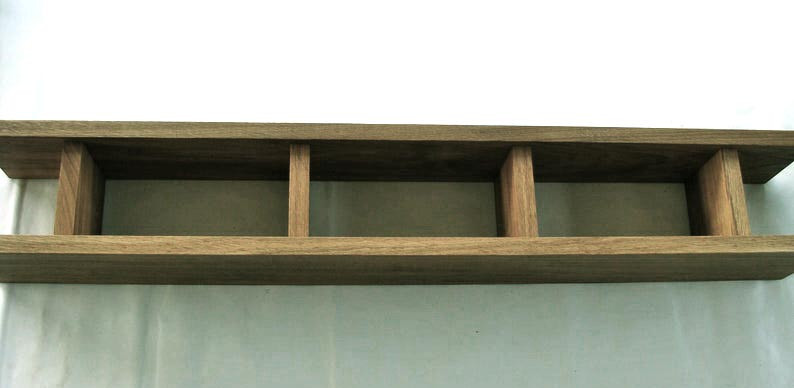 Полка настенная 