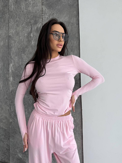 Женский стильный базовый костюм из мягкой эластичной ткани. Розовый, 46/48 Одесса - изображение 7
