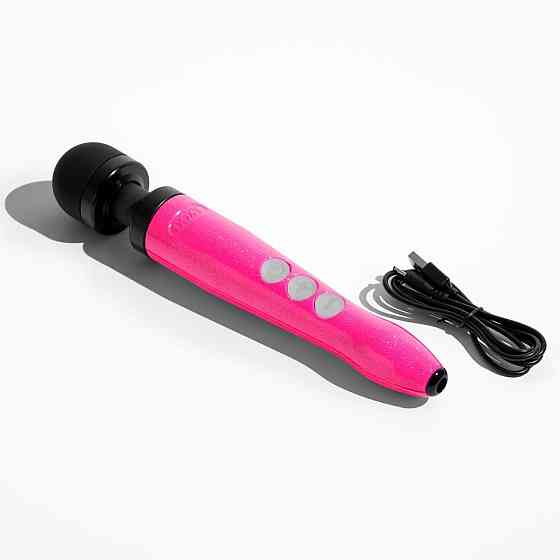 Вібромасажер DOXY Die Cast 3R Hot Pink, дуже потужний, перезаряджуваний, металевий корпус Sex Aura Київ