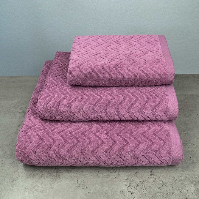 Набор махровых полотенец Жаккардовых с велюром 3шт GM Textile 40x70см, 50x90см, 70x140см 550г/м2 (Фиолетовый) Сумы - изображение 1