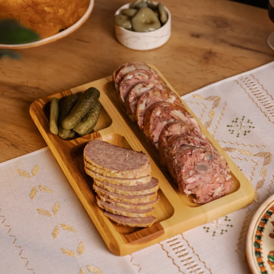 Доска для подачи деревянная 30×20 см прямоугольная на 3 секции T47W200 Киев