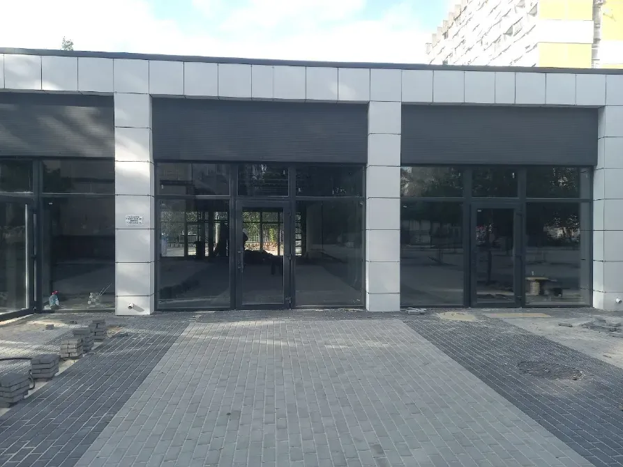 Новий Маф на 6 перемозі. Завершений ремонт. Вода, каналізація, 15 кВт електрики. Біля Атб. Своя парковка Дніпро - фото 1