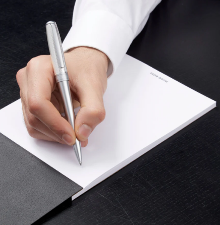 Кулькова ручка Essential Metal Silver Ровно