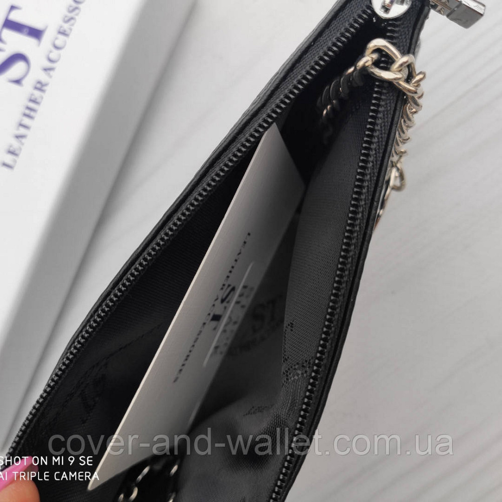 Вместительная кожаная ключница с карабинами под каждый ключ черного цвета ST 450 Киев - изображение 4