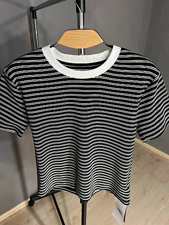 Футболка жіноча A-N 25189 в смужку базова модель середня довжина one size, чорний, one size Одеса - фото 9