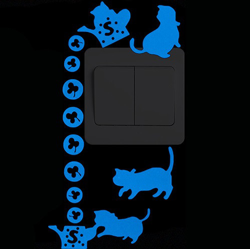 Светящаяся наклейка на выключатель 