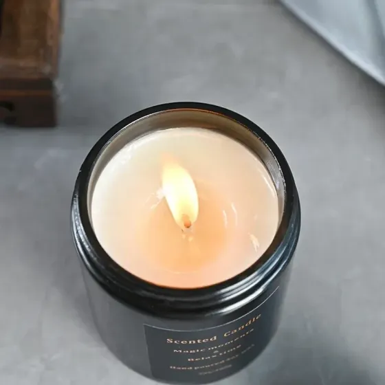 Свеча ароматическая в стекляной банке с крышкой, аромат - можевельника и лаванды,в черной подарочной упаковке Каменец-Подольский