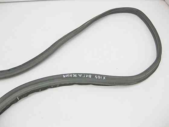 Mercedes-Benz  A1647401378 Ущільнювальна гумка прорізу багажника GL X164 Одеса