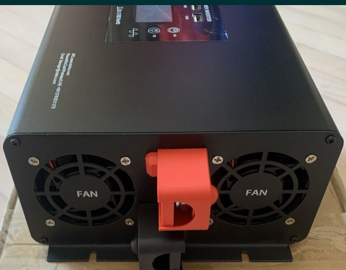 Инвертор чистый СИНУС DATOUBOSS 12в. 2000/4000 Киев - изображение 1