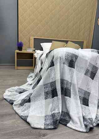 Плед-покривало Decorator WellSoft BLUERRED CELL 200х220 см Світло-сірий з сірим (87-183) Київ