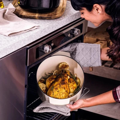 Гусятниця KitchenAid Cast Iron 30 см 5,6 л Мигдалевий крем (CC006062-001) Вінниця - фото 5