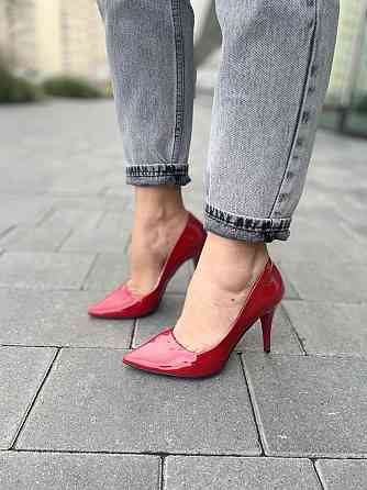 Туфлі жіночі LAVINI червоні шкіра лакована каблук 10см розмір 35 (3730) Коломия
