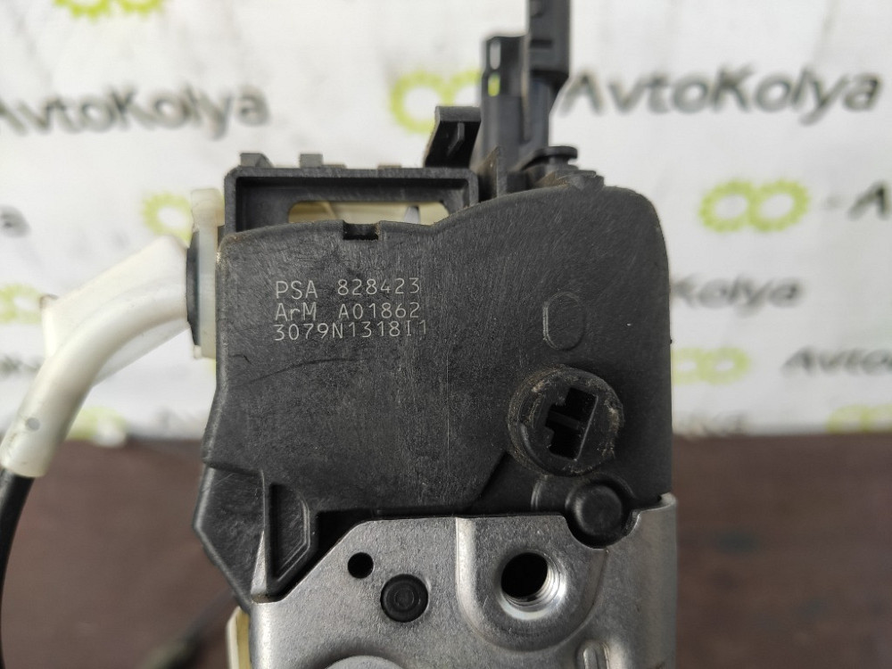 Замок бокових дверей 6 pin правий Citroen Berlingo 2008-2018 (PSA828423) Ковель - изображение 3