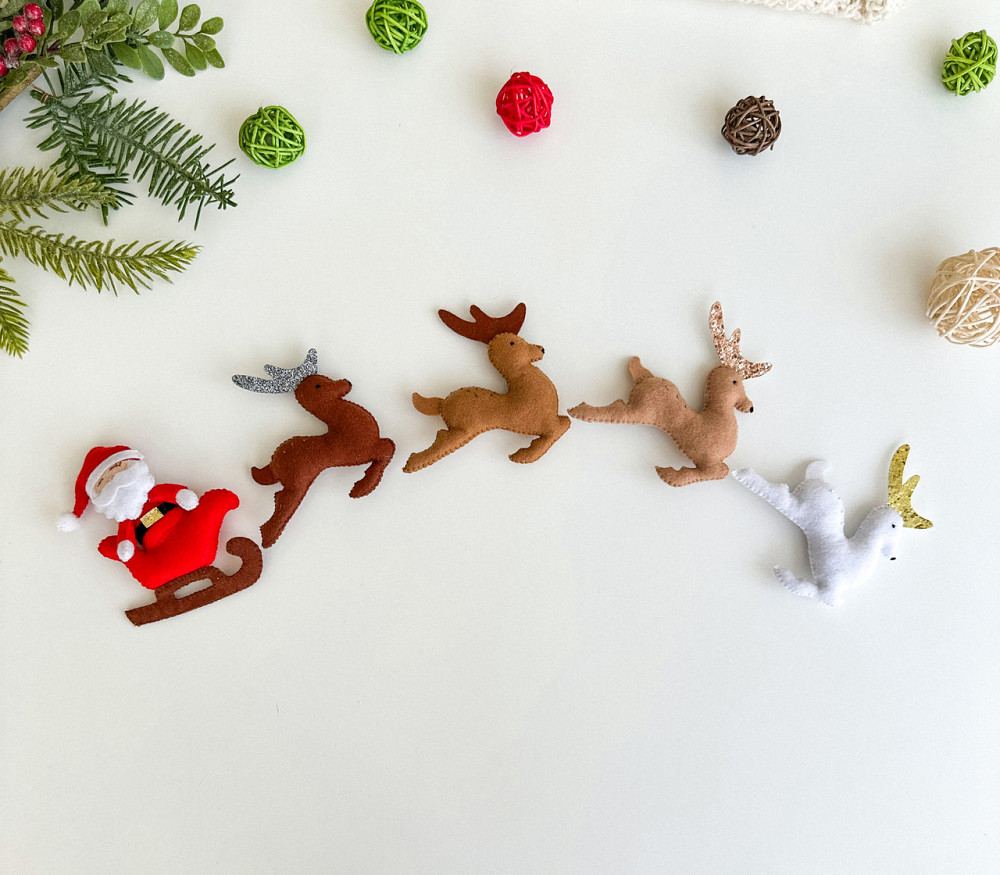 Новогодняя герлянда из фетра ручной работы - Санта и олени. Киев - изображение 3