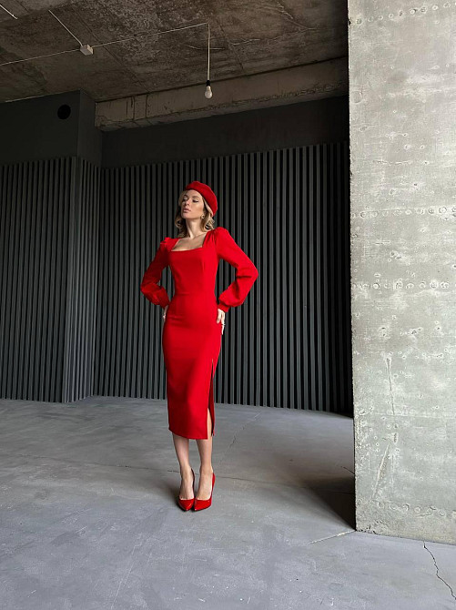 Женское вечернее элегантное миди платье с разрезом костюмка класса люкс Красный, 40/42 Одесса - изображение 3