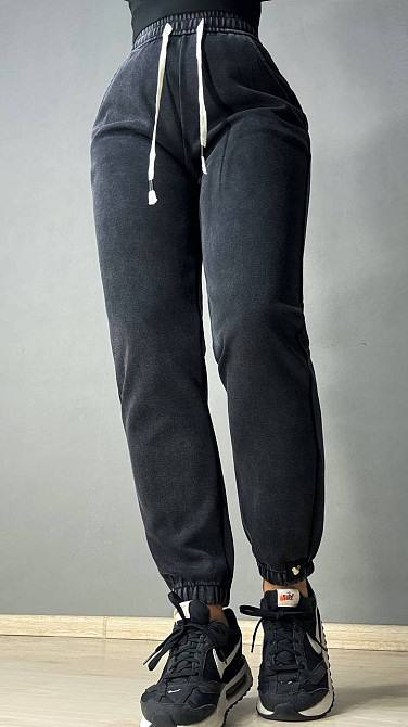 Брюки женские Akfu 507 спортивные джогеры на резинке вареные черные, черный, L Киев - изображение 1