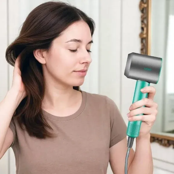 Фен VGR V-440 3 уровня обдува 3 уровня температуры 11000 RPM (3 насадки) Киев