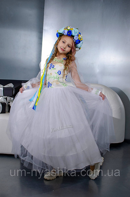 Дитяча святкова вишита сукня комп'ютерна вишивка Кривий Ріг - фото 2