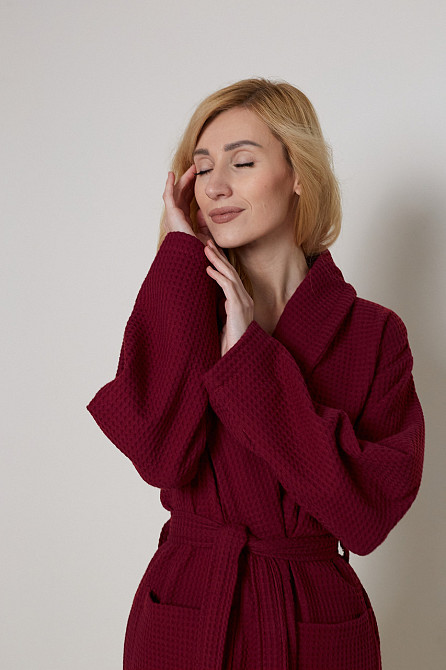 Женский вафельный халат Ideal Textile длинный бордовый (56860619) 3XL Черновцы - изображение 1