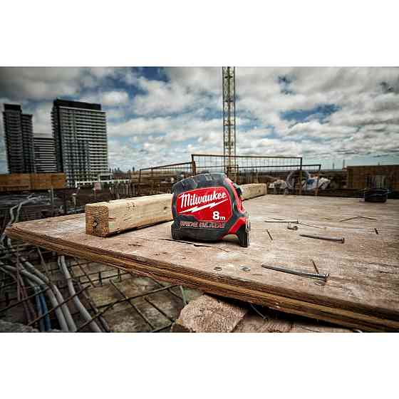Рулетка MILWAUKEE WIDE BLADE, 8м (33мм) Одесса