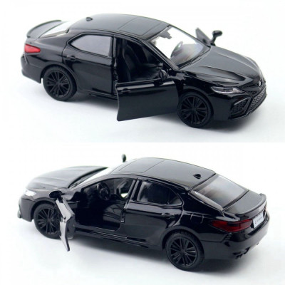 Машина Uni-Fortune TOYOTA CAMRY 2022 черная (554063M) Винница - изображение 2