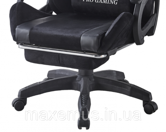 Кресло геймерское из ткани с подставкой для ног B 1 4 6 компьютерное кресло для геймера черно-серое Мостиська