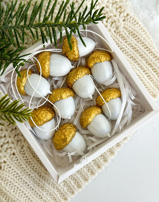 Набор желудей расписанных вручную. Киев - изображение 8