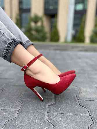 Nivelle Туфлі жіночі NIVELLE червоні натуральна замша 36р. каблук 10см. (1769/10502-10512) Коломыя