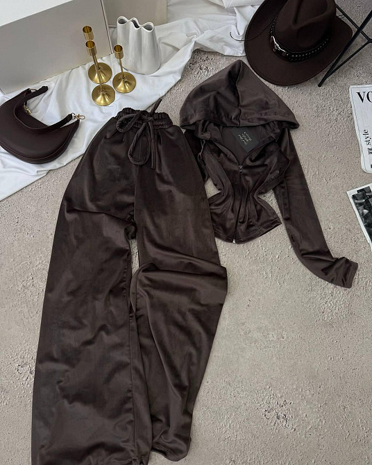 Женский прогулочный костюм двойка: кофта и штаны велюр Одесса - изображение 1