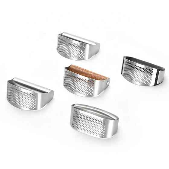 Металевий прес для часнику з зручною ручкою Київ