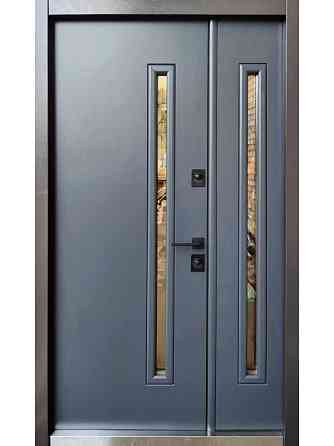 Двері вуличні зі склопакетом, STRAJ, модель Slim S, комплектація Proof Standard Mottura 1220 Київ