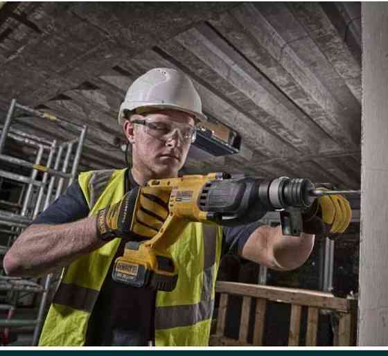 DeWalt DSH133NT ,Перфоратор/ каркас+кейс TSTAK 18v. Киев