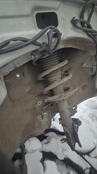 Передні стойки Hyundai Accent 2006-2010 Київ - фото 1