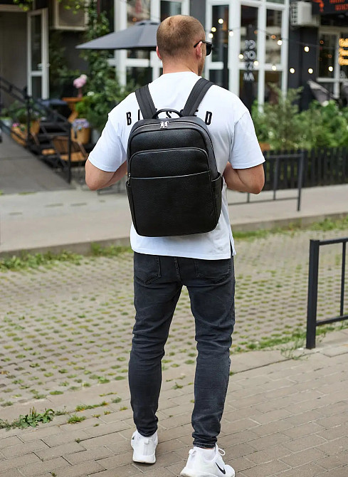 Класичний чорний чоловічий рюкзак з натуральної шкіри діловий, офісний, для ноутбука Київ - фото 9