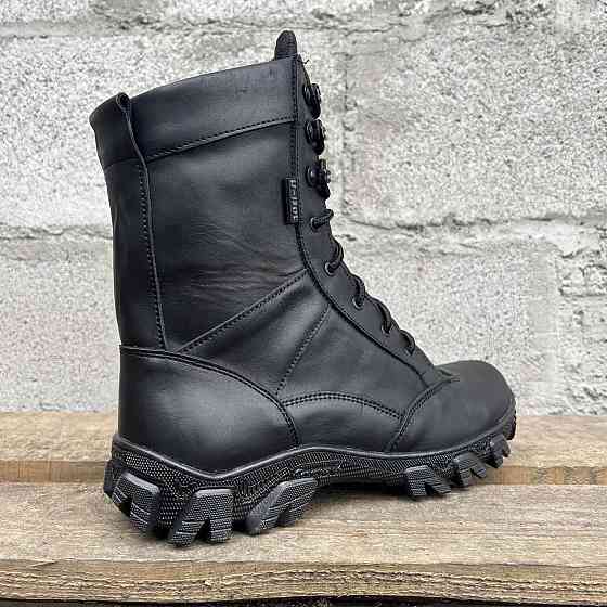 Тактичні демісезонні чоловічі чорні берці ТАЙФУН , військові чоловічі водонепроникні шкіряні берці Львів