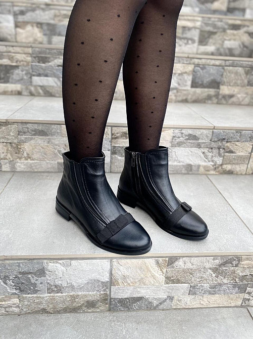Maxi Черевики жіночі Maxi чорні натуральна шкіра 36-38 (1076) Коломыя - изображение 2