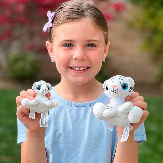 Набір м’яких іграшок-сюрпризів у кулі Surprizamals S4 – Мама та малюк Днепр