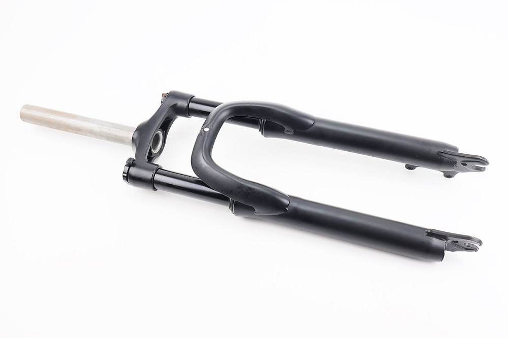 Вилка 24" амортизаційна, без різьби 1-1/8" (28,6мм), шток 195мм, з ходом 80мм, Disk-brake, чорна (можливі подряпини) Київ - фото 1