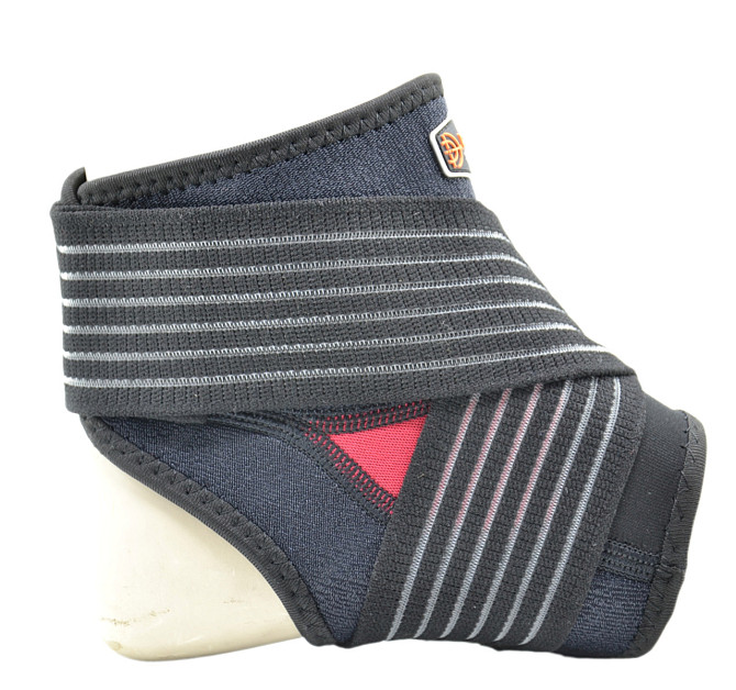 Бандаж на гомілкостоп Power System PS-6013 Neo Knee Support Black/Red (1шт.) M Кам'янське - фото 9