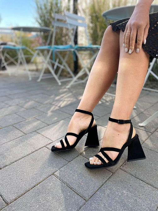 LIRIO Стильні жіночі босоніжки чорні з натуральної замші на грубому каблуці LIRIO L0282/8073-СТ Коломыя - изображение 2