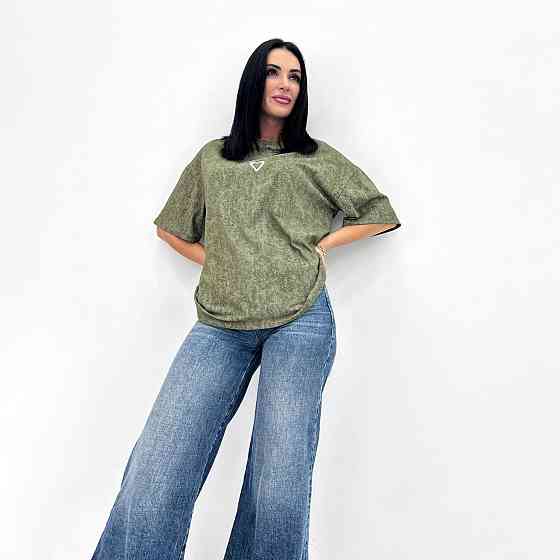 Базовая футболка с принтом 